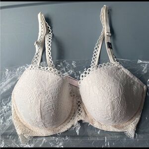 Elegant Lace Trimmed White Bra